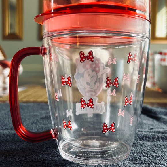 🧨Disney Mickey Mouse "It’s All About The Bows” Plastic Mug ((SEND ANY OFFER‼️)) - Picture 2 of 4